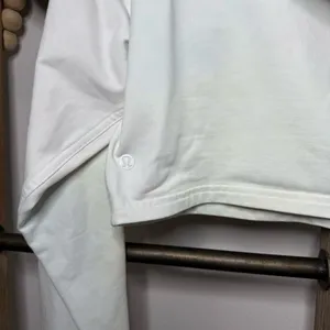 Lululemon Cropped Hoodie Sweatshirt Size 10‎ Stain thumbnail 6