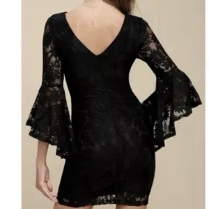 NWT‎ Lulus Allure 'Em In Black Lace Flounce Bell Sleeve Sheath Dress LARGE thumbnail 3