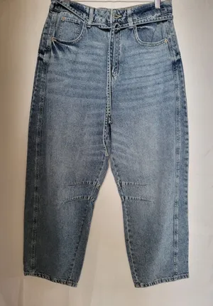 Rewash Women's Barrel Blue Denim Jeans Low Rise Medium Wash 5-Pocket Size 29 thumbnail 1
