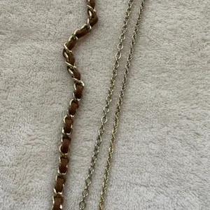 Necklace thumbnail 4
