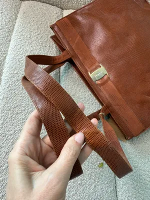 Salvatore Ferragamo vintage leather Tote thumbnail 6