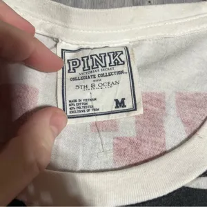 PINK Victoria’s Secret Bucky Badger UW Women's White Graphic Tee; Medium thumbnail 2