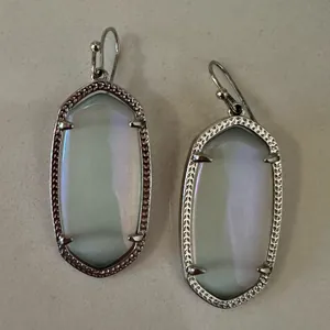 Kendra Scott Elle Slate Cat’s Eye Drop Earrings in Silver Frame thumbnail 3