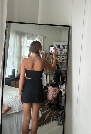 Black Skirt thumbnail 5