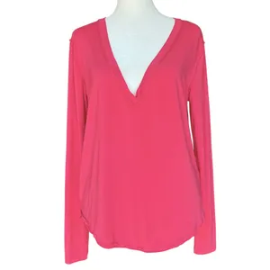 We The‎ Free V Neck Oversized Long Sleeve Pink Tee Shirt Sz M thumbnail 2