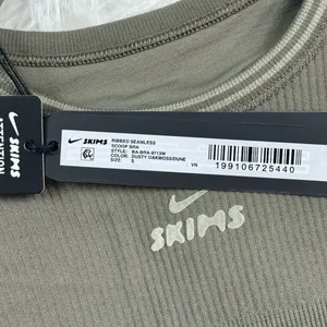 Nike Skims Ribbed Seamless Scoop Bra Dusty Oakmoss Dune Size Small thumbnail 8