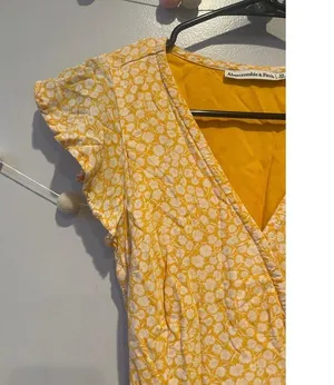 Abercrombie Floral Yellow Wrap Summer Dress thumbnail 5