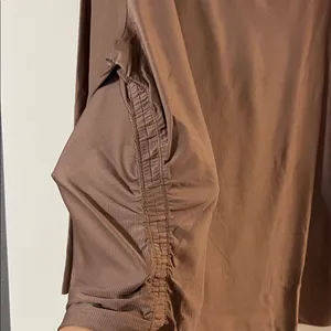 All in Motion Brown Long Sleeve Women's Top thumbnail 5