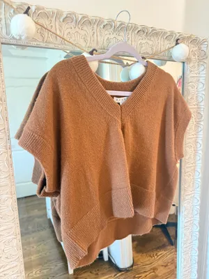 Brown sweater  thumbnail 2