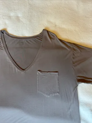 Kyte Baby Women’s Short Sleeve Bamboo V-Neck Pocket T-Shirt - Gray/Plum XXL thumbnail 3
