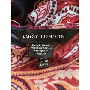 Maggy London Navy & Coral V-Neck Smocked Waist 3/4 Sleeve Stretch Maxi Dress thumbnail 8