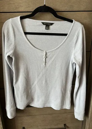 Banana Republic Henley thumbnail 1