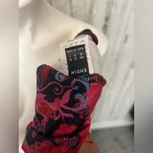 Crop top Red Size XS thumbnail 2
