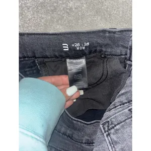 mott bow mom jeans gray Black wash 26x28‎ Size 26 thumbnail 4