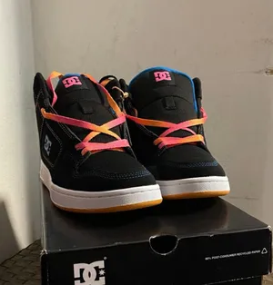 DC Shoes Womens DC Manteca 4 Hi sneakers 7.5 thumbnail 1