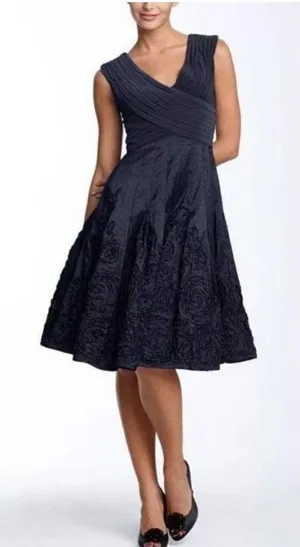 Adrianna Papell Black Ruched Fit Flare Midi Dress Textured Floral Skirt Sz 4 thumbnail 1