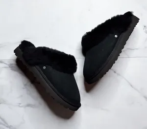 Ugg Classic Slipper II thumbnail 1