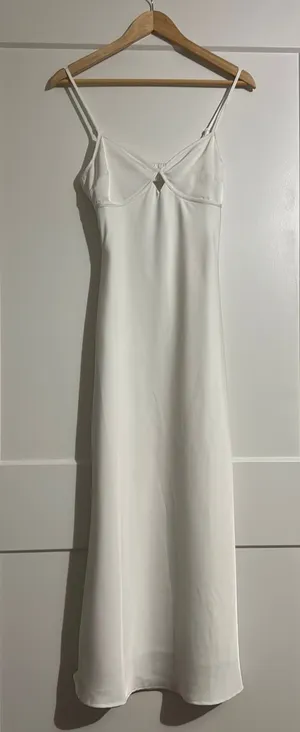 White dress Size XS thumbnail 1
