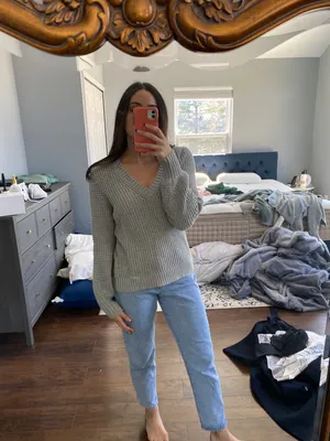 J.Crew Vneck knit Sweater thumbnail 5