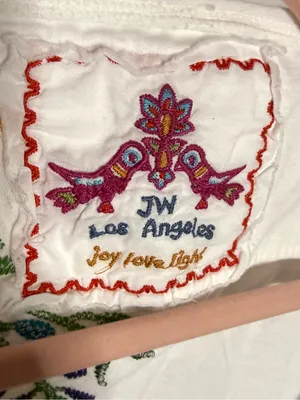 JW Los Angeles Johnny Was Embroidered Floral Boho Cotton V-Neck Tee Size XL thumbnail 2