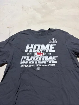 Nike Chiefs "Home with the Chrome" Graphic Tee Super Bowl medium thumbnail 2