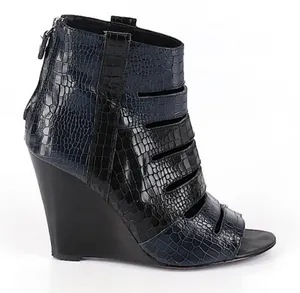 Rebecca Minkoff Sonny Embossed Peep Toe Wedge Booties Size 9 Navy Blue Black thumbnail 1