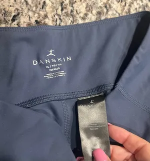 Danskin Now Women's Size XL Navy blue activeware Leggings NWOT thumbnail 6