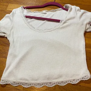 Garage Cute lace tee thumbnail 1