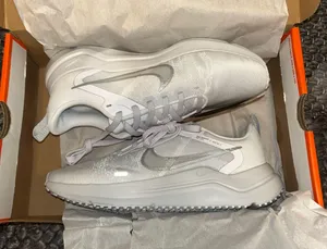 Nike running shoes thumbnail 1