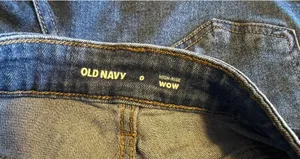 Old Navy High-Rise Blue Jean Shorts thumbnail 3