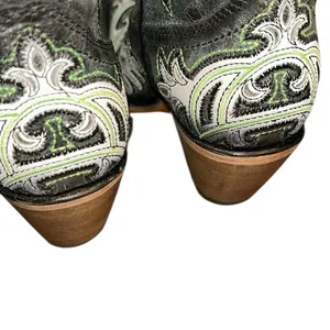 Corral Leather Green/Gray Embroidered Overlay Western Pull On Boots(Size 8.5) thumbnail 4
