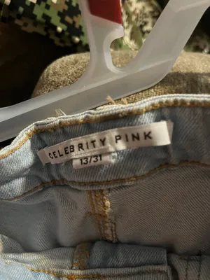 Celebrity Pink NWT women's Jean shorts mid rise size 13 thumbnail 7