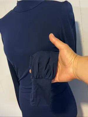 Lulu's Navy Long-Sleeve Mock Neck Bodycon Dress thumbnail 3