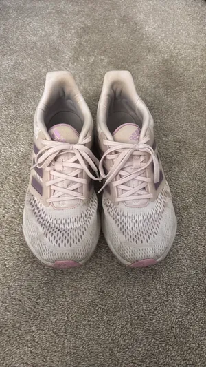 Adidas Women’s Bounce Sneakers thumbnail 2