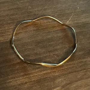 Vintage Wavy Gold Bangle Bracelet thumbnail 3