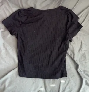 Bozzolo Small black tee thumbnail 2