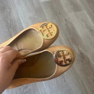Tory Burch Tan Leather Ballet Flats thumbnail 5