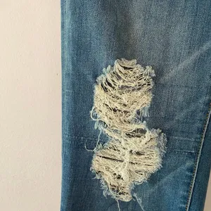 Judy Blue Straight Fit Distressed Frayed Medium Rise Jeans Women's size 3 / 26 thumbnail 5