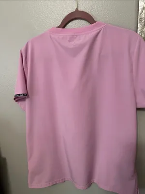 Ladies V-Neck Pink scrub top Sz L by Heal Wear excellent condition. thumbnail 6