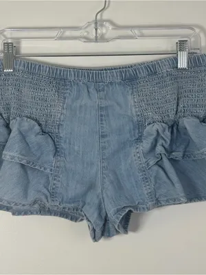 Free People Ruffle Chambray Denim Shorts Smocked Waist XS 100% Cotton thumbnail 2