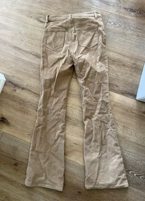 Blue spice kaki flare pants thumbnail 2