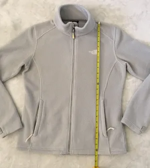 North Face Women’s Fleece Jacket Size M Gray thumbnail 6