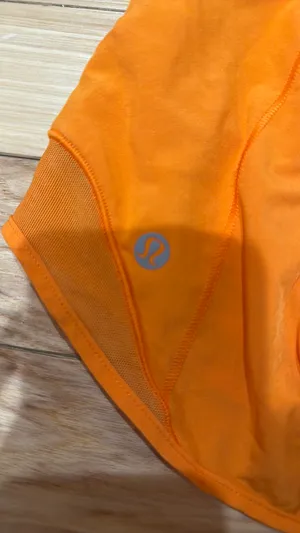Lululemon Shorts Hotty Hot 4" 6 High-Rise Orange thumbnail 2