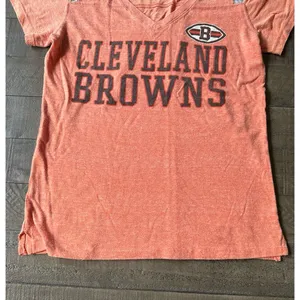 NFL Women's "Cleveland‎ Browns" Orange V Neck Short Sleeve Tee Size Medium thumbnail 6