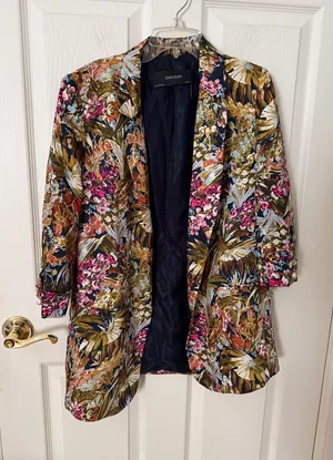 Zara Floral Longline Blazer in Pink, Green, Gold & Navy medium thumbnail 1