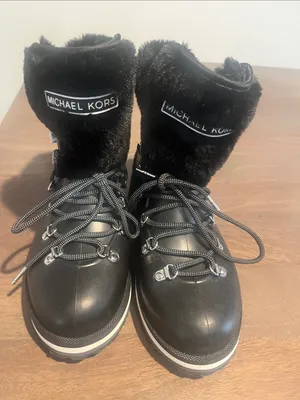 Michael Kors Black Faux-Fur Lace-Up women’s Boots Sz 7 thumbnail 2