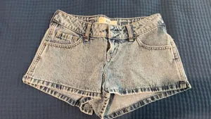 Hollister Jean Shorts thumbnail 1
