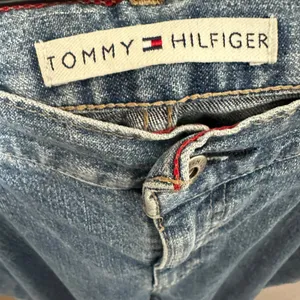 Tommy Hilfiger Jeans Women 14 Blue Straight Leg Mid Rise Denim Flag Logo Vtg Y2K thumbnail 6