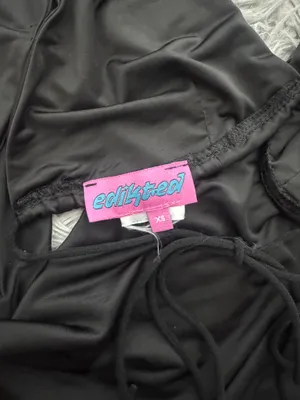 Edikted Black Top thumbnail 2