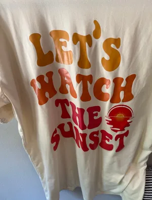 Let’s Watch The Sunset Short Sleeve Graphic Tee XS thumbnail 11
